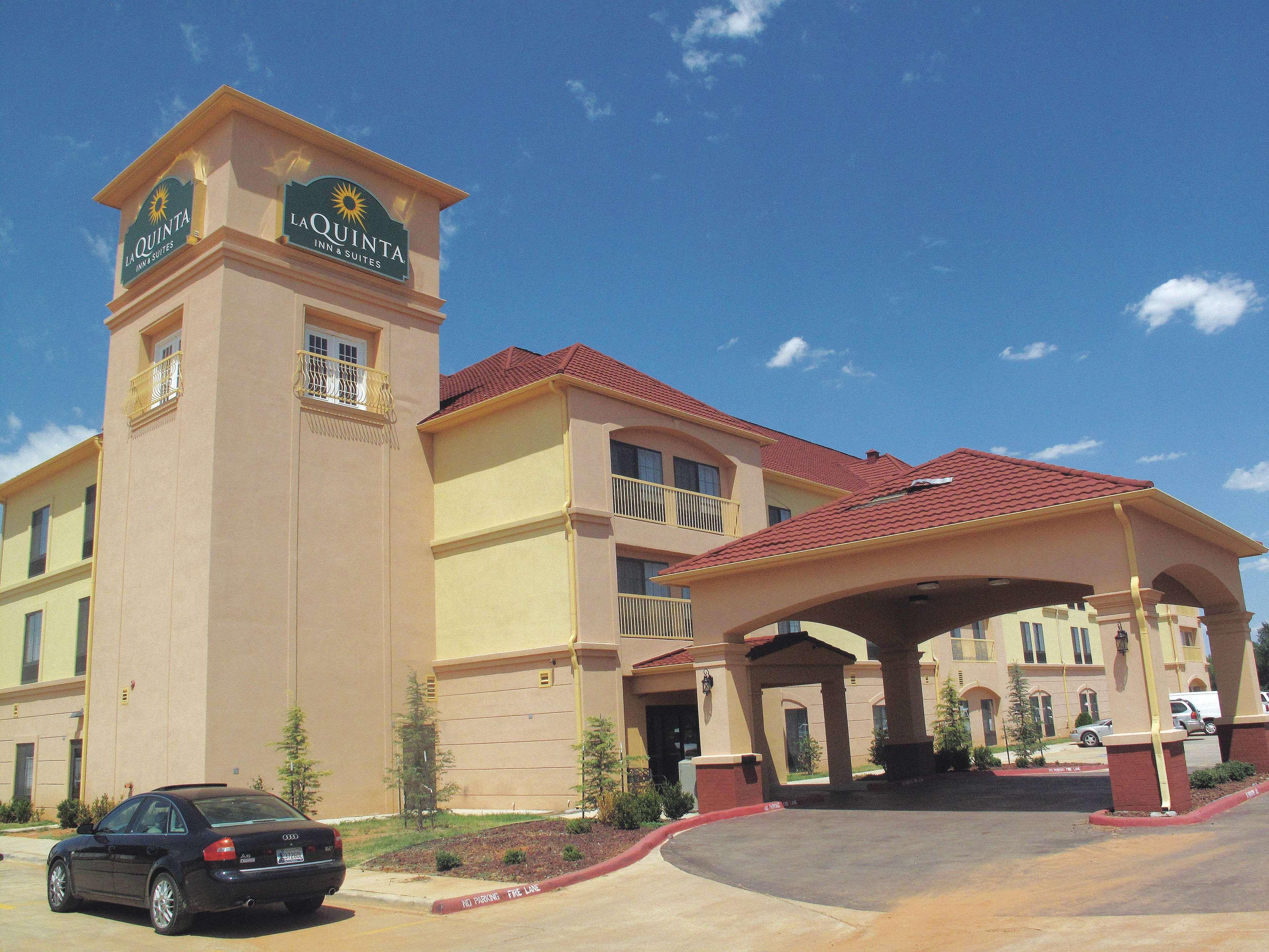 Hotel La Quinta By Wyndham Woodward Exterior foto